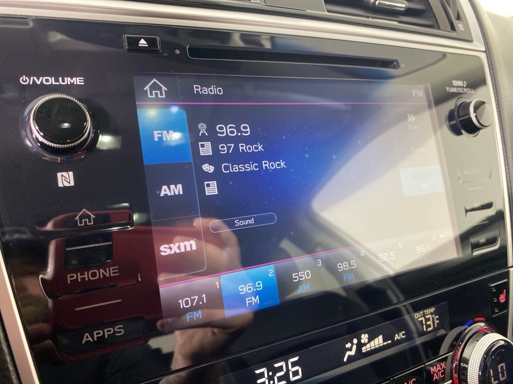 2019 Subaru Outback 2.5i Premium photo 17