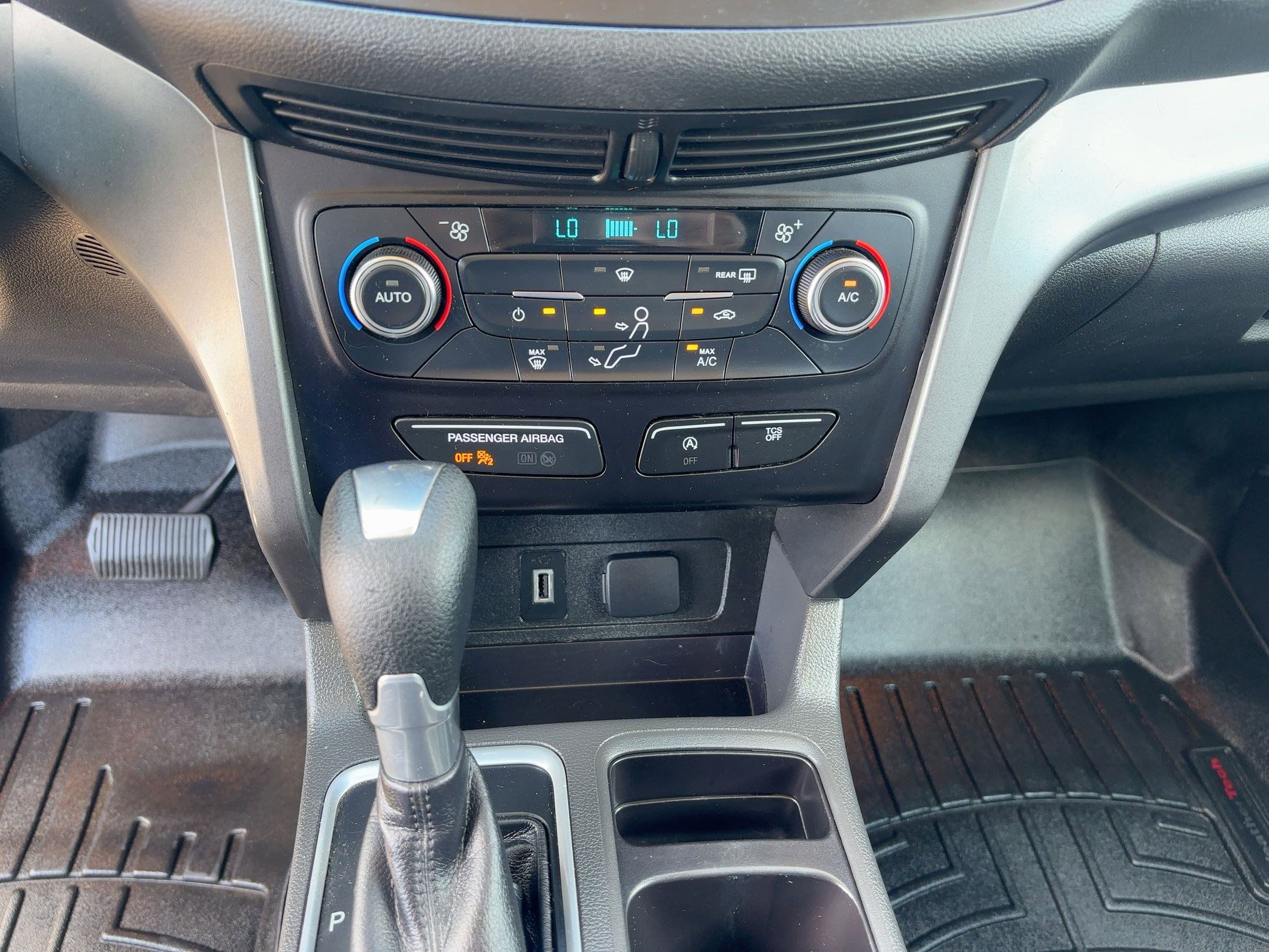 2017 Ford Escape SE photo 22