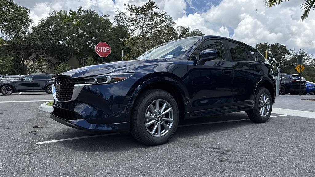 2025 Mazda CX-5 2.5 Select photo 27