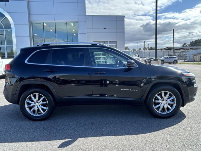 Used 2018 Jeep Cherokee Limited with VIN 1C4PJMDB0JD608707 for sale in Franklin, VA