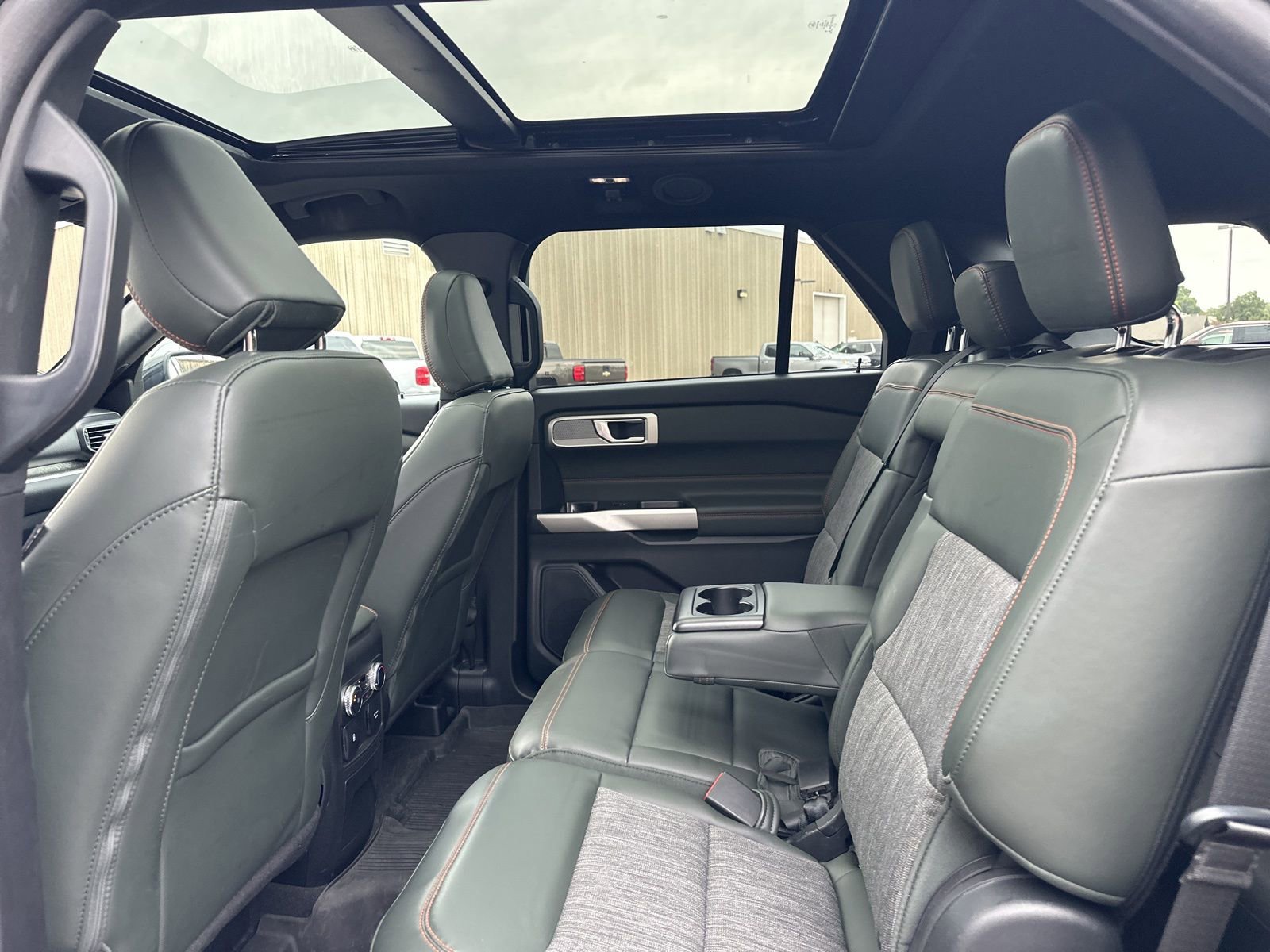 2022 Ford Explorer Timberline photo 9