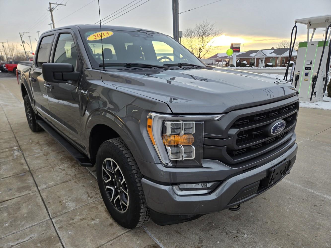 2023 Ford F-150 XLT's photo