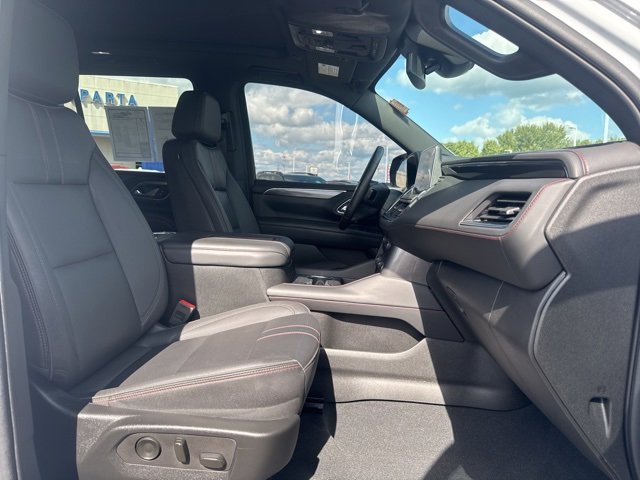 2023 Chevrolet Tahoe RST photo 17
