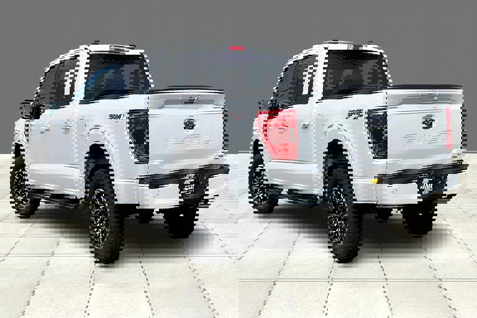 2023 Ford F-150 XLT photo 11