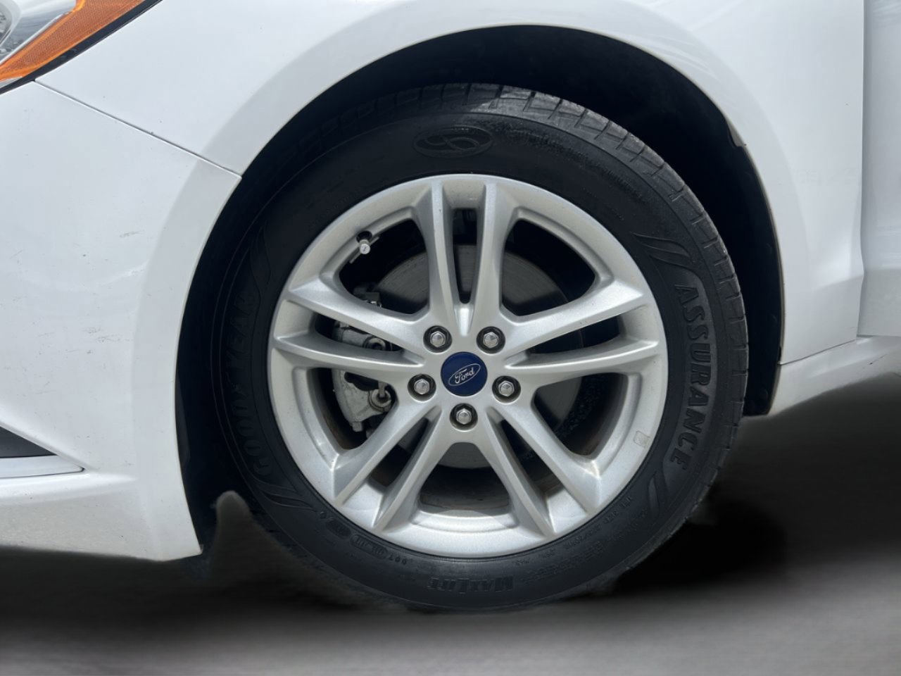 2018 Ford Fusion Hybrid S photo 28