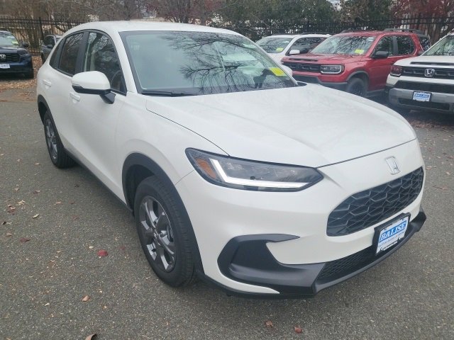 2026 Honda HR-V LX's photo