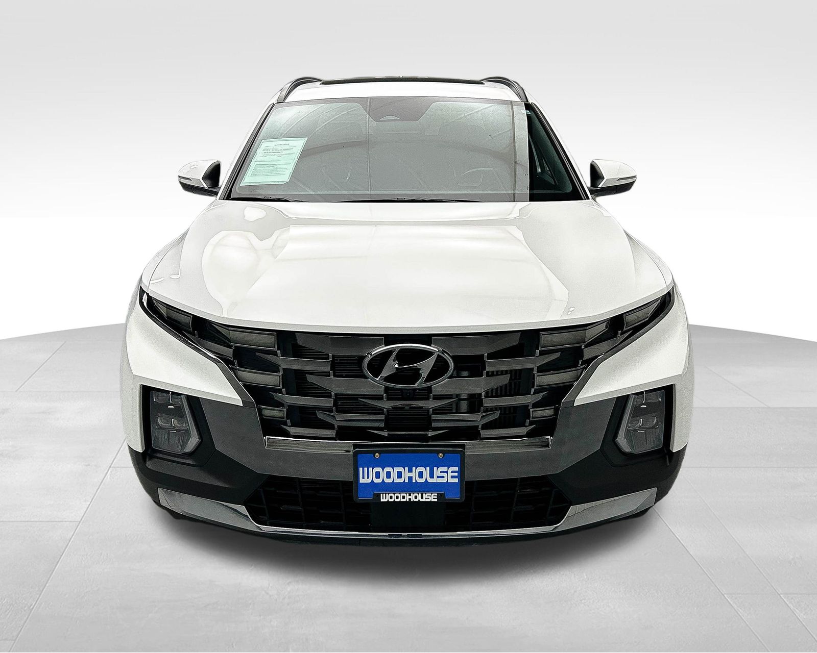 2024 Hyundai Santa Cruz Limited photo 2