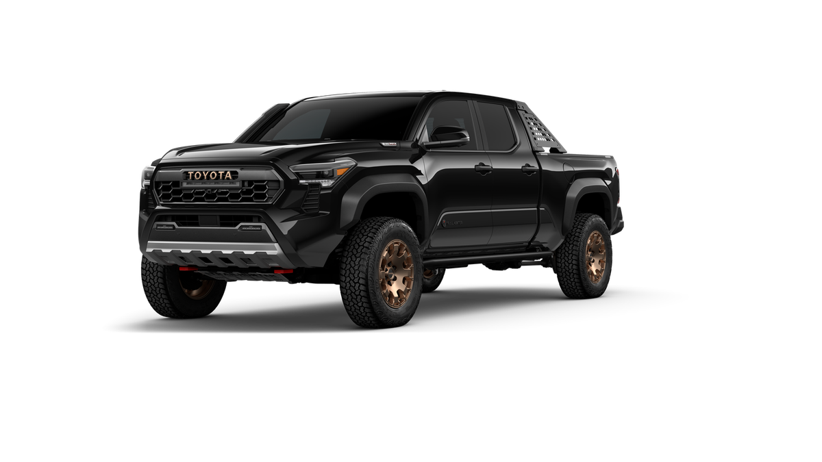 2025 Toyota Tacoma Trailhunter's photo