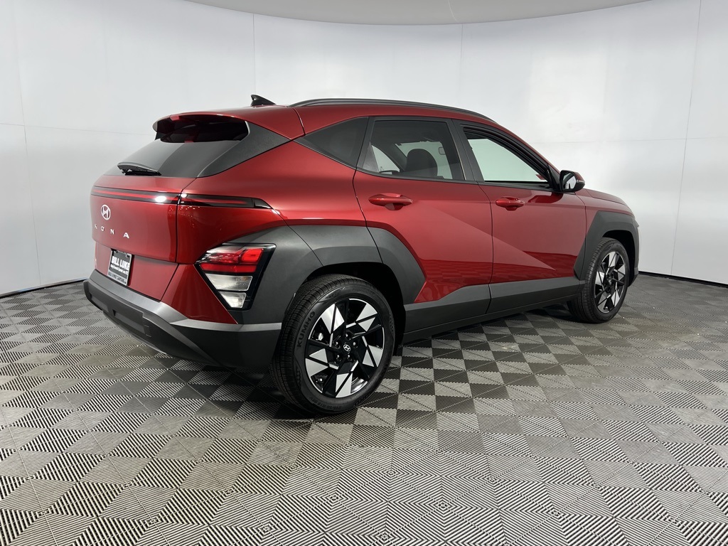 2024 Hyundai Kona SEL photo 4