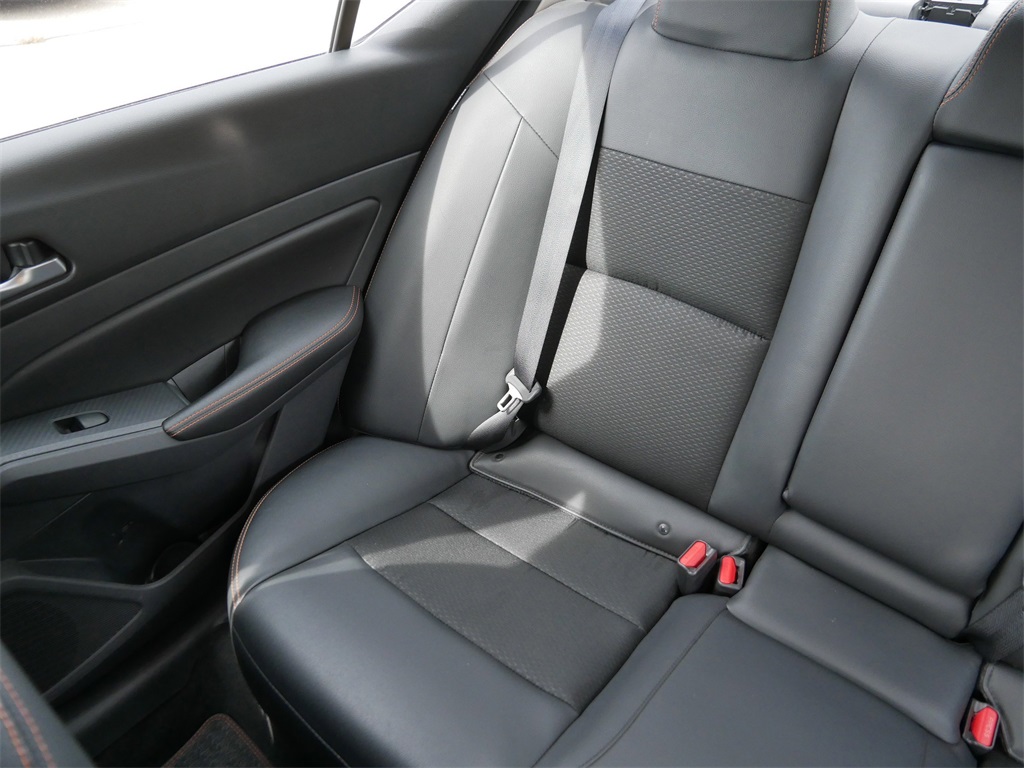 2022 Nissan Altima 2.5 SR photo 15