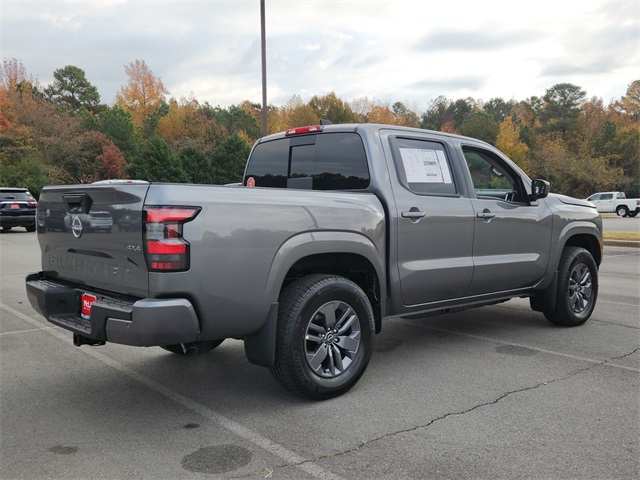 2026 Nissan Frontier SV photo 3
