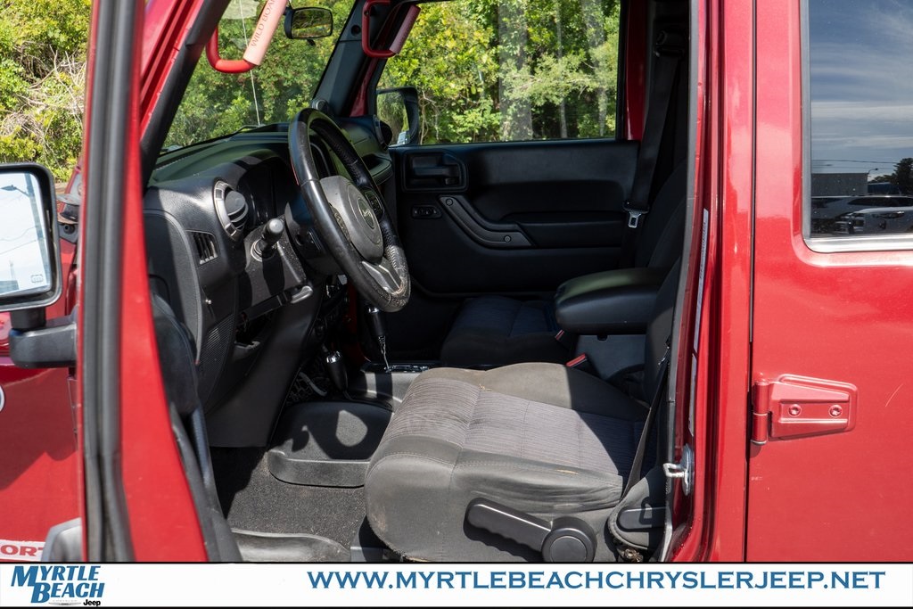 2012 Jeep Wrangler Unlimited Sport photo 18