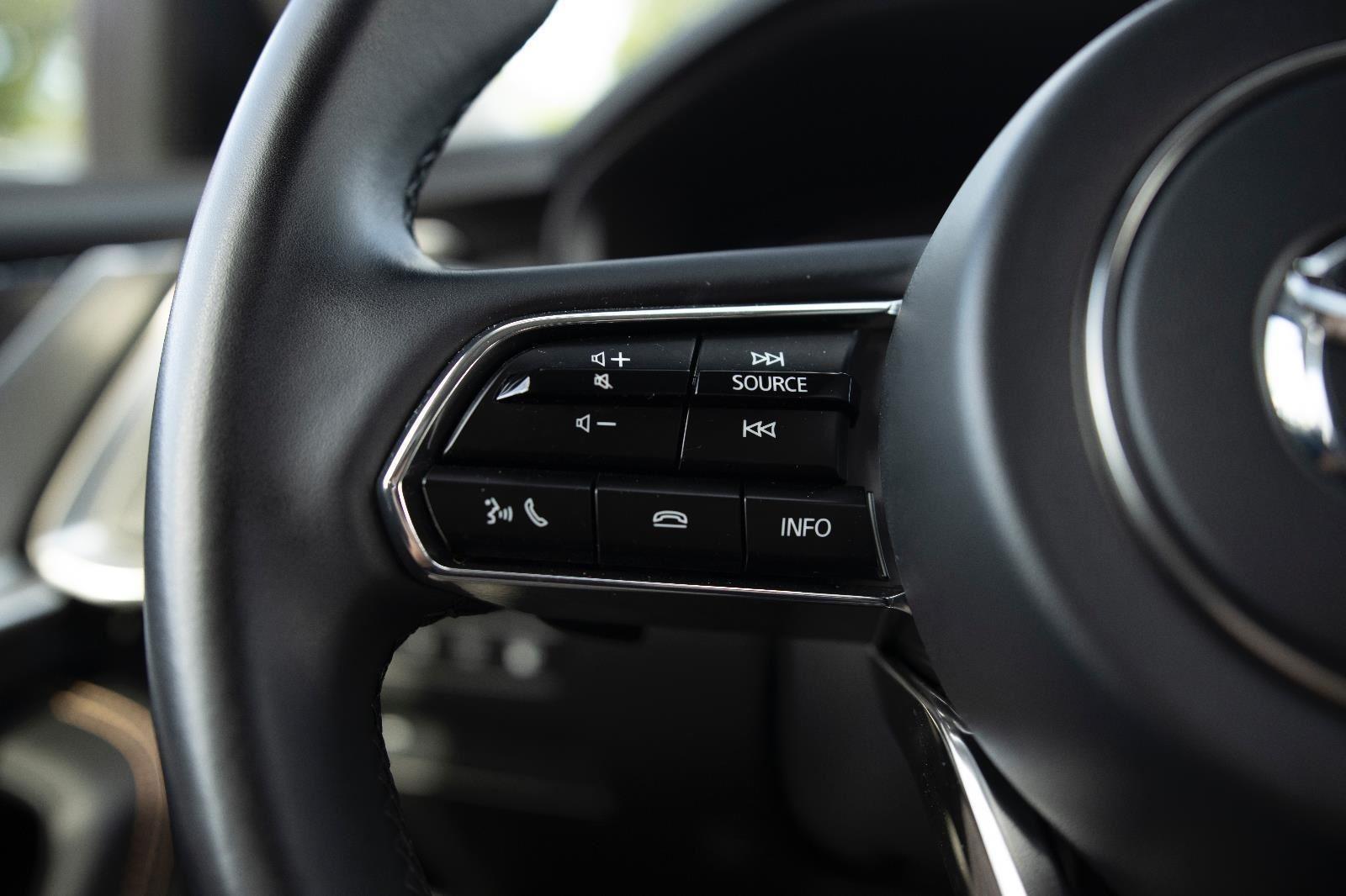 2025 Mazda CX-90 Preferred photo 5