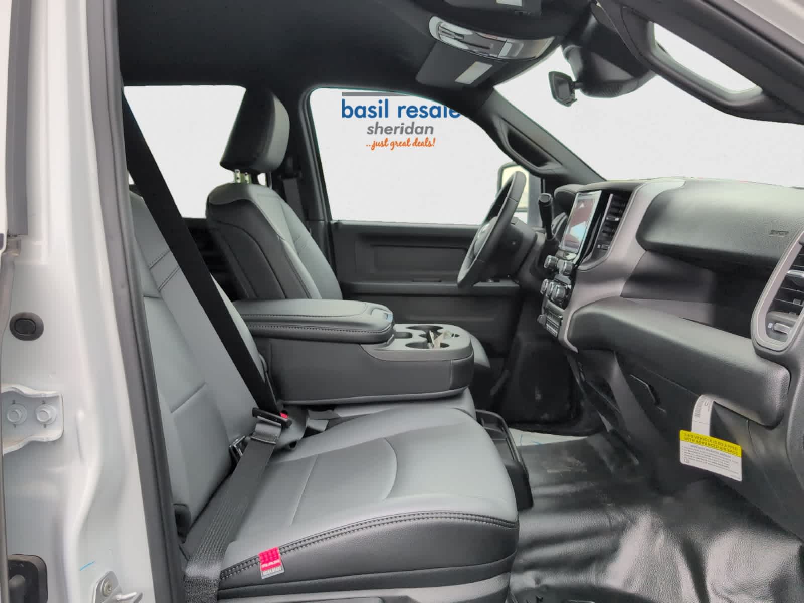 2025 Ram 2500 Tradesman photo 17