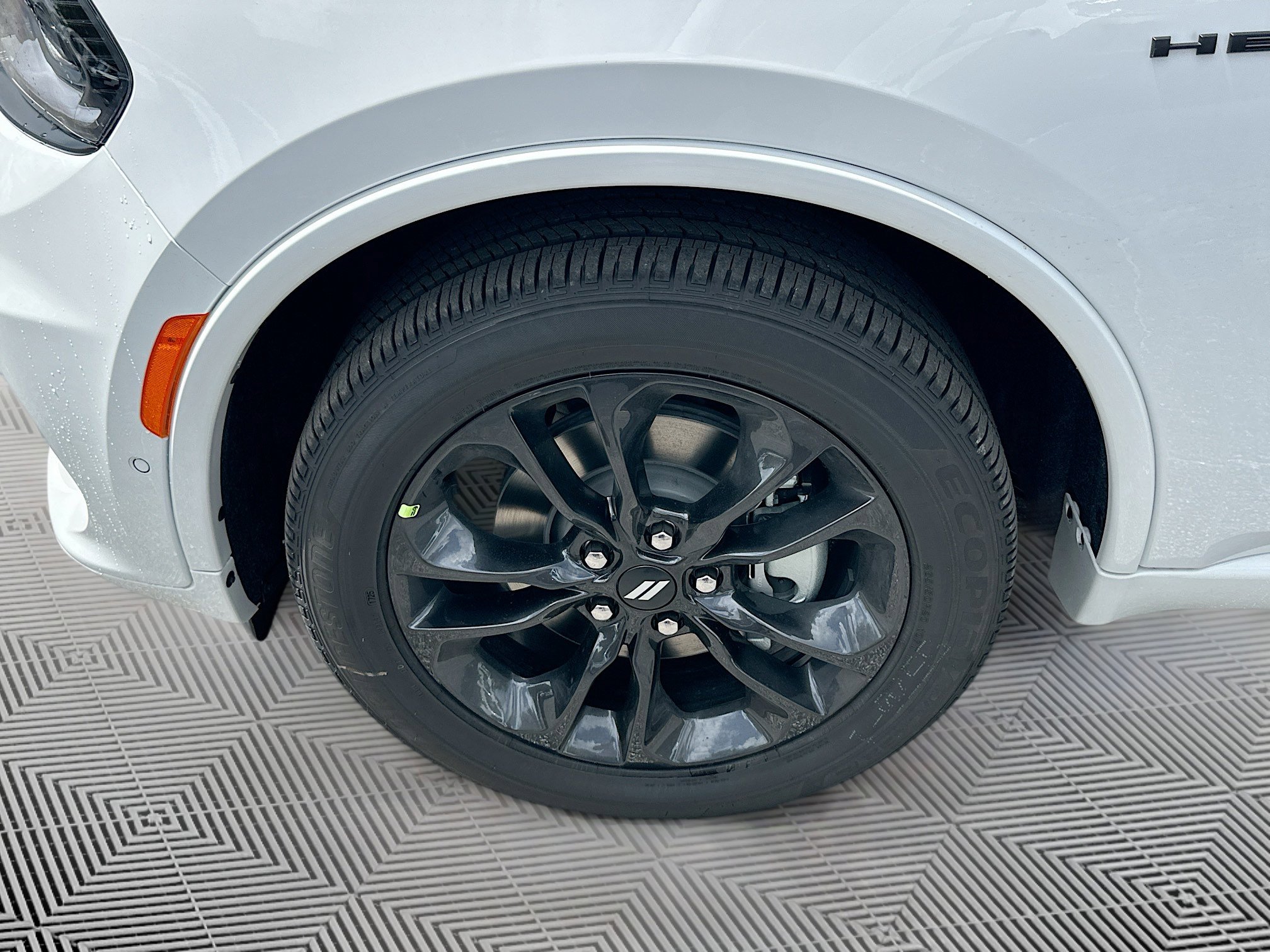2025 Dodge Durango R/T Plus photo 17