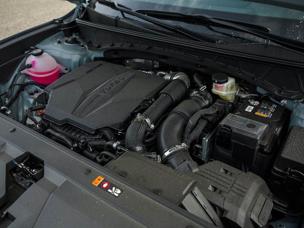 2025 Hyundai Santa Cruz XRT photo 2