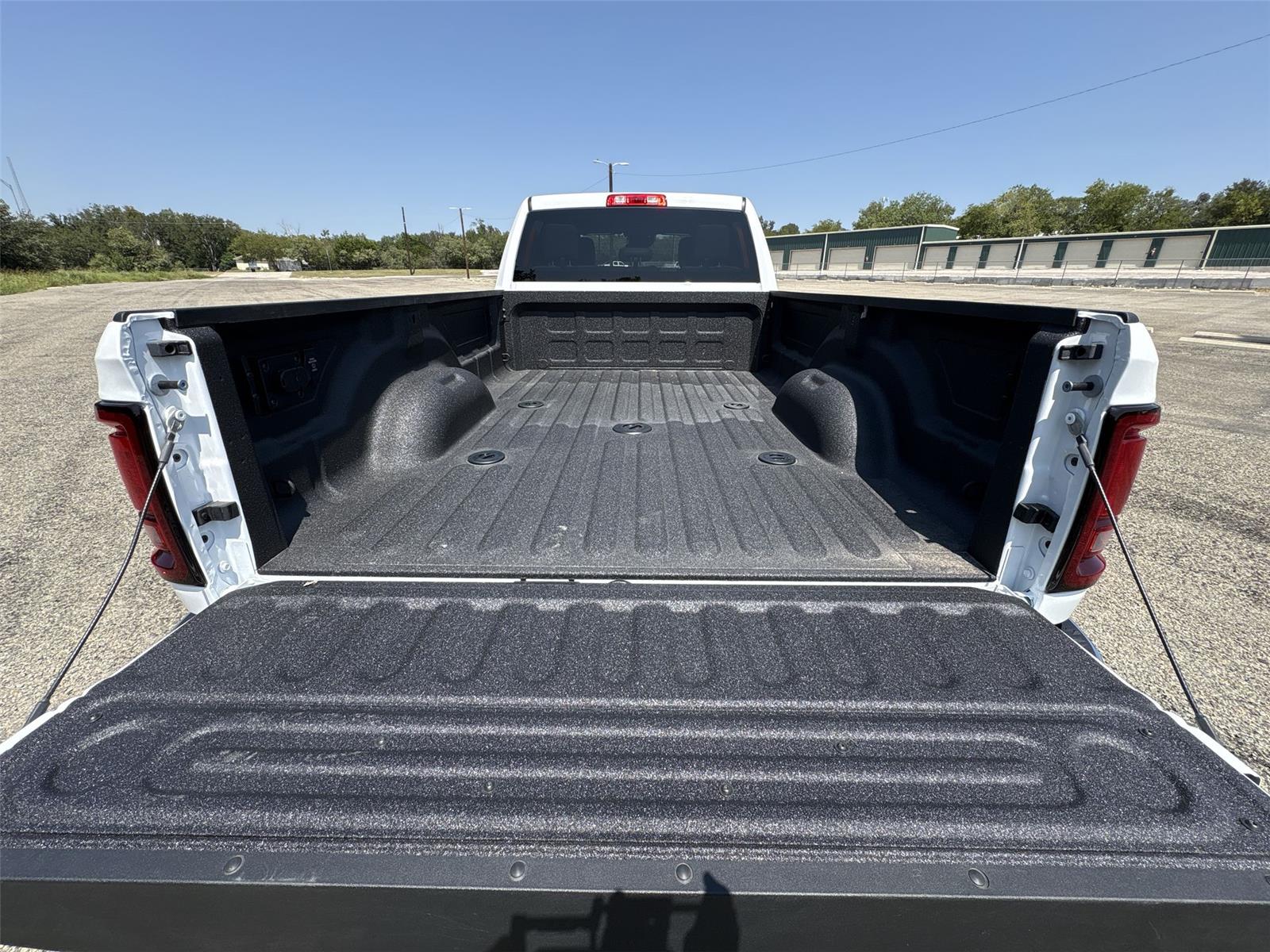 2026 Ram 2500 Tradesman photo 21