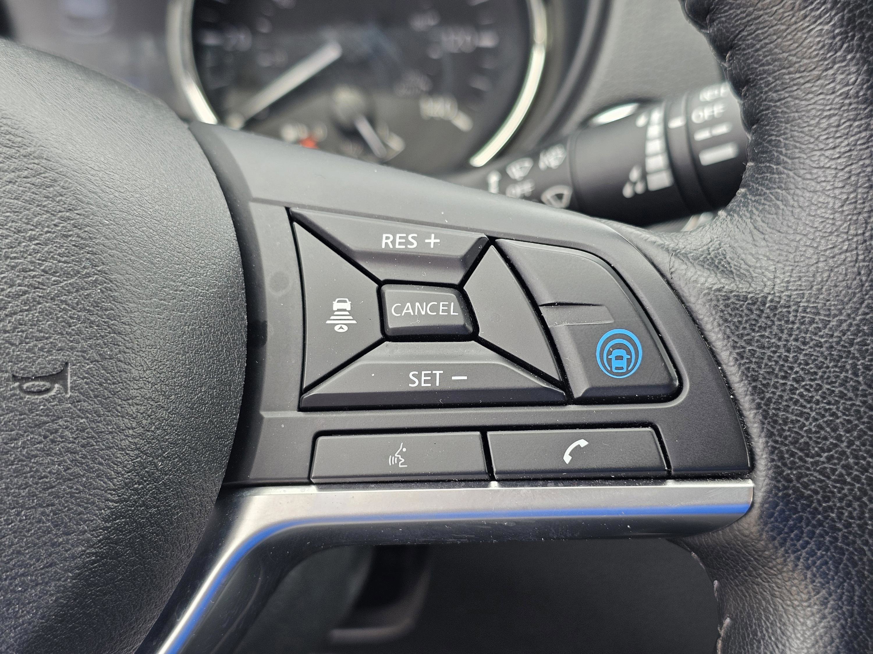 2022 Nissan Rogue Sport SV photo 19