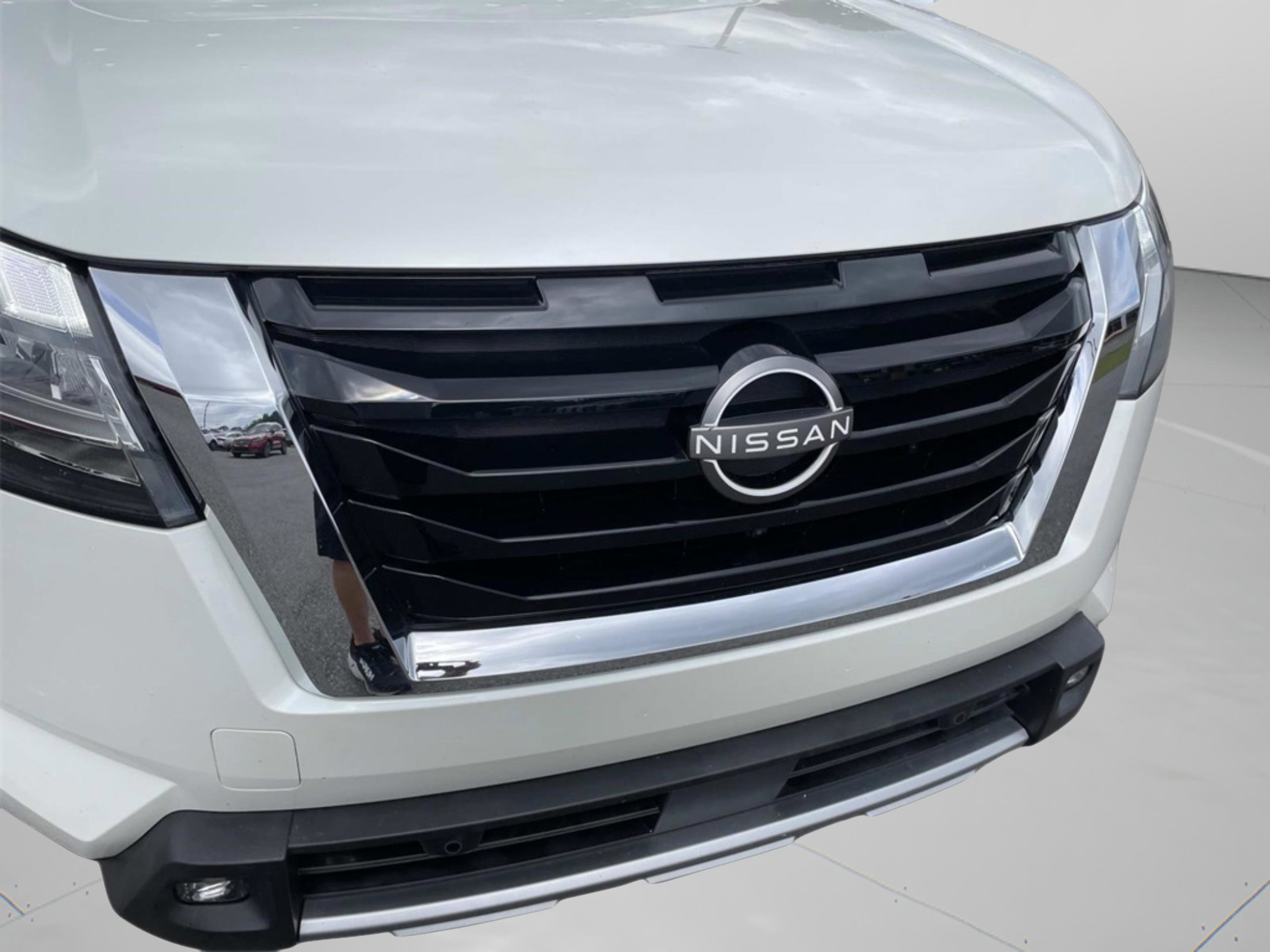 2022 Nissan Pathfinder SL photo 27