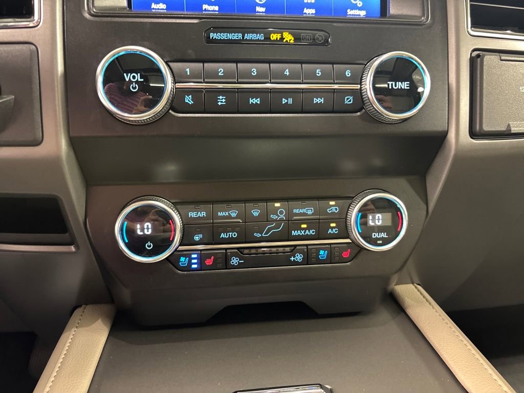 2021 Ford Expedition XLT MAX photo 39