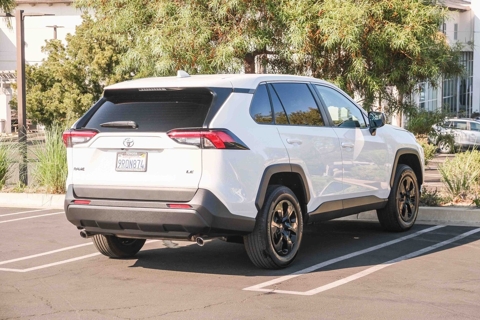 2025 Toyota RAV4 LE photo 10