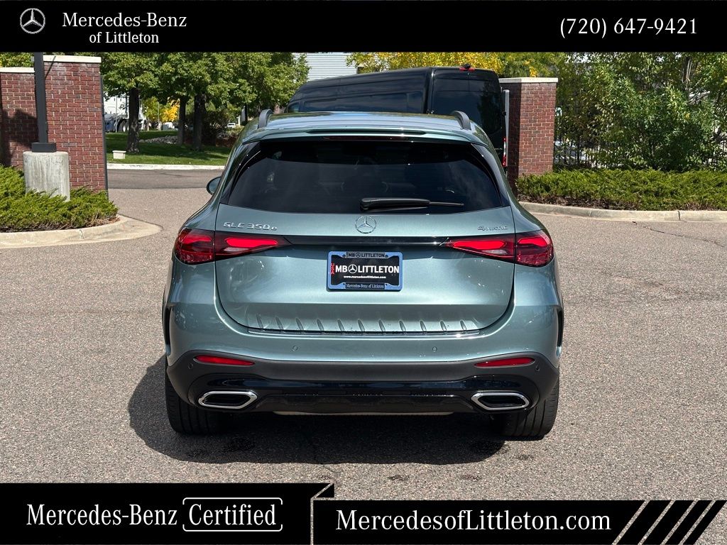 2025 Mercedes Benz GLC 350e 4MATIC photo 2