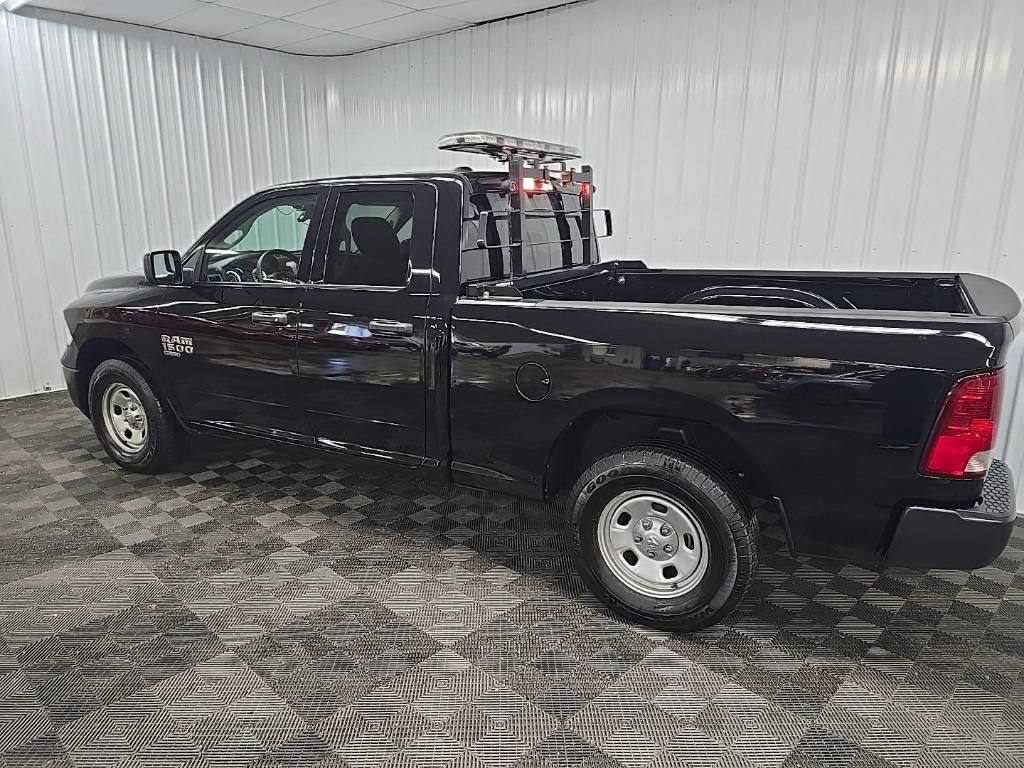 2023 Ram 1500 Classic Tradesman photo 4