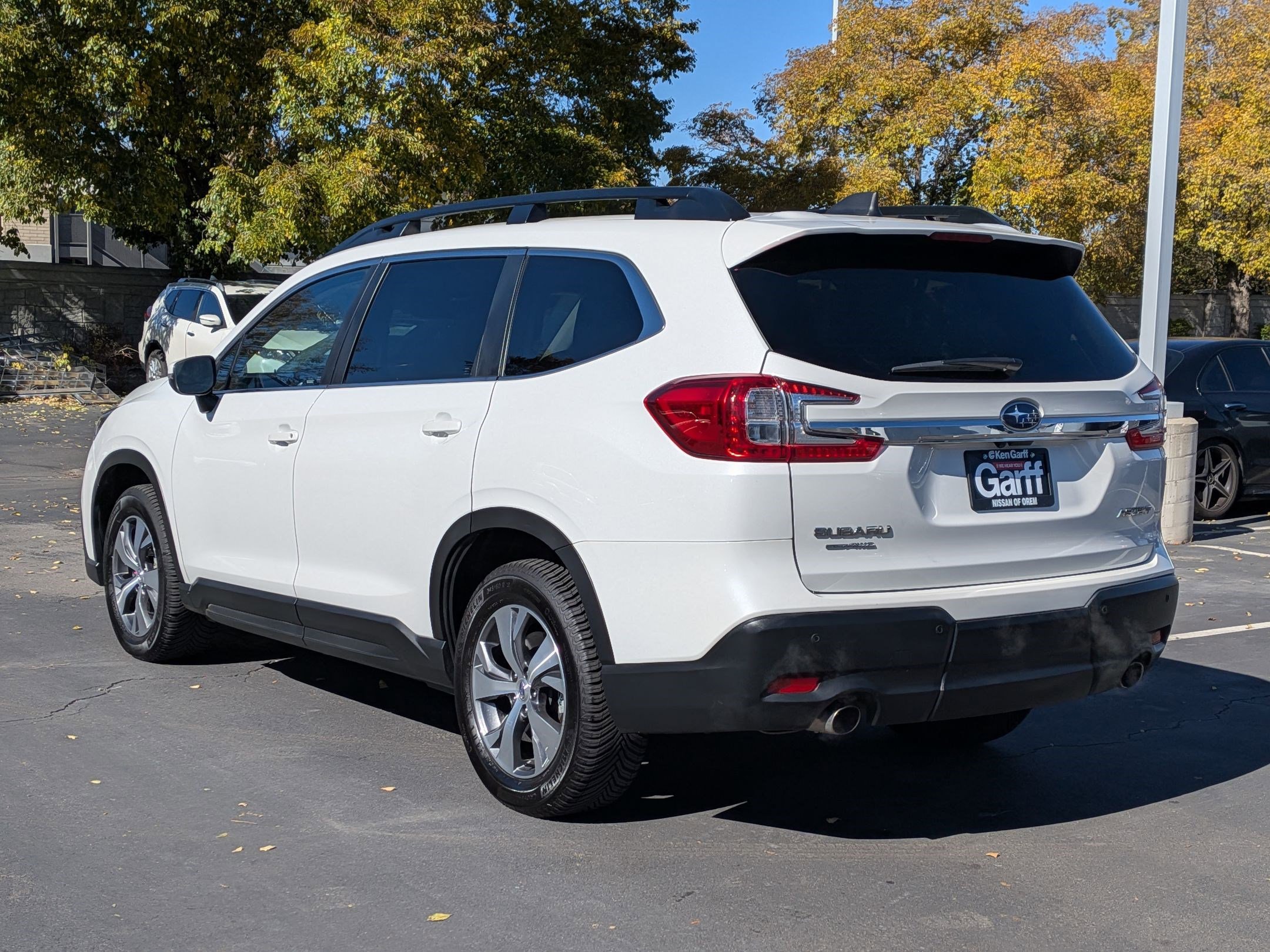 2023 Subaru Ascent Premium photo 3