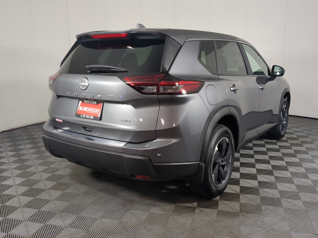 2026 Nissan Rogue SV photo 4