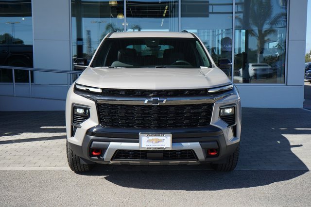 2026 Chevrolet Traverse Z71 photo 2