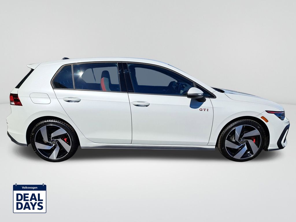 2025 Volkswagen Golf GTI S photo 4