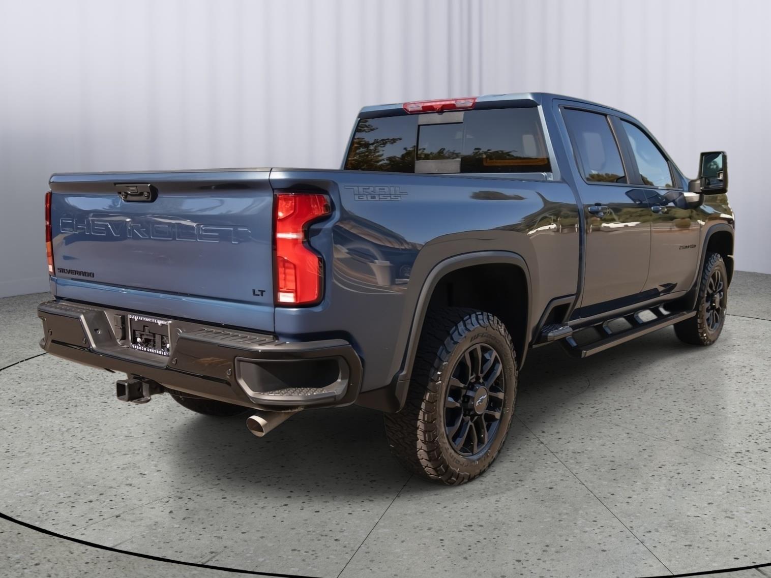 2026 Chevrolet Silverado LT photo 8