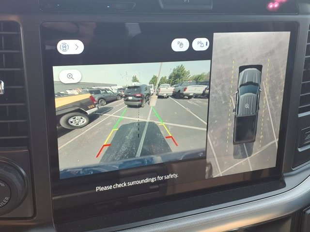 2025 Ford F-150 Lariat photo 8
