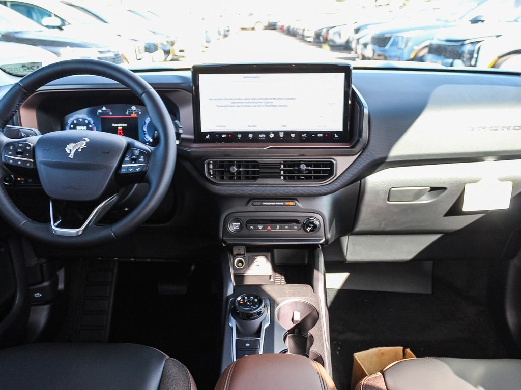 2025 Ford Bronco Sport Outer Banks photo 9