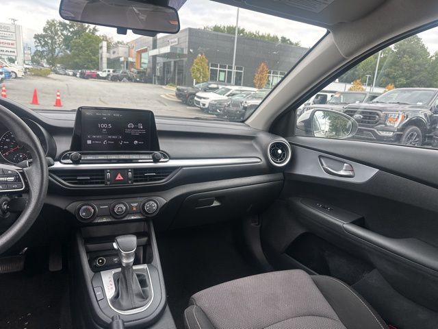 2023 Kia Forte LXS photo 8