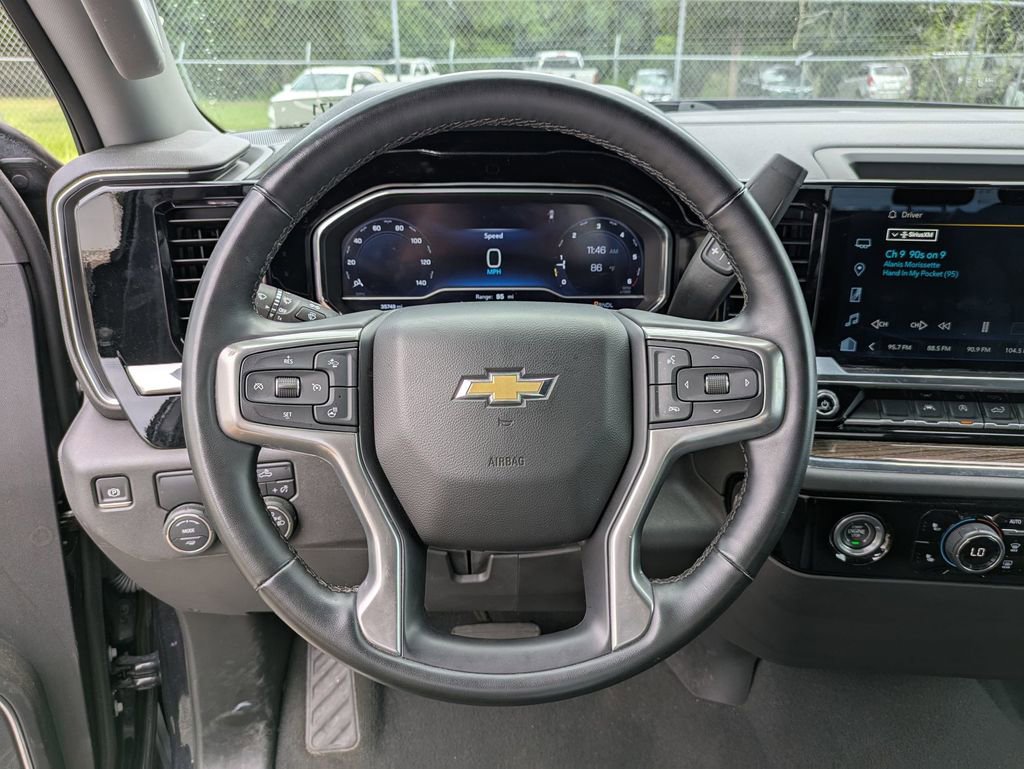 2024 Chevrolet Silverado 1500 LT photo 14