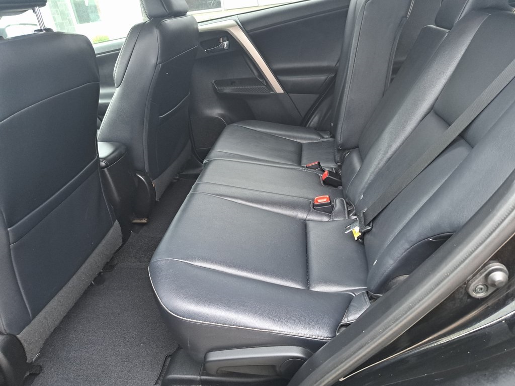 2014 Toyota RAV4 Limited photo 25