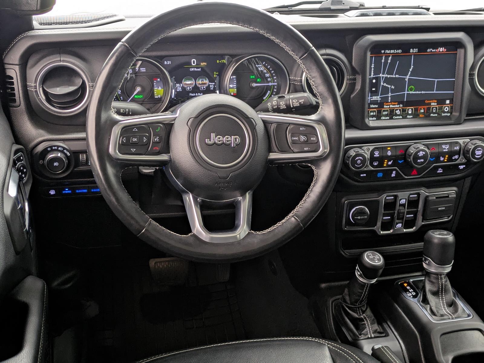 2022 Jeep Wrangler 4xe Unlimited Sahara photo 4