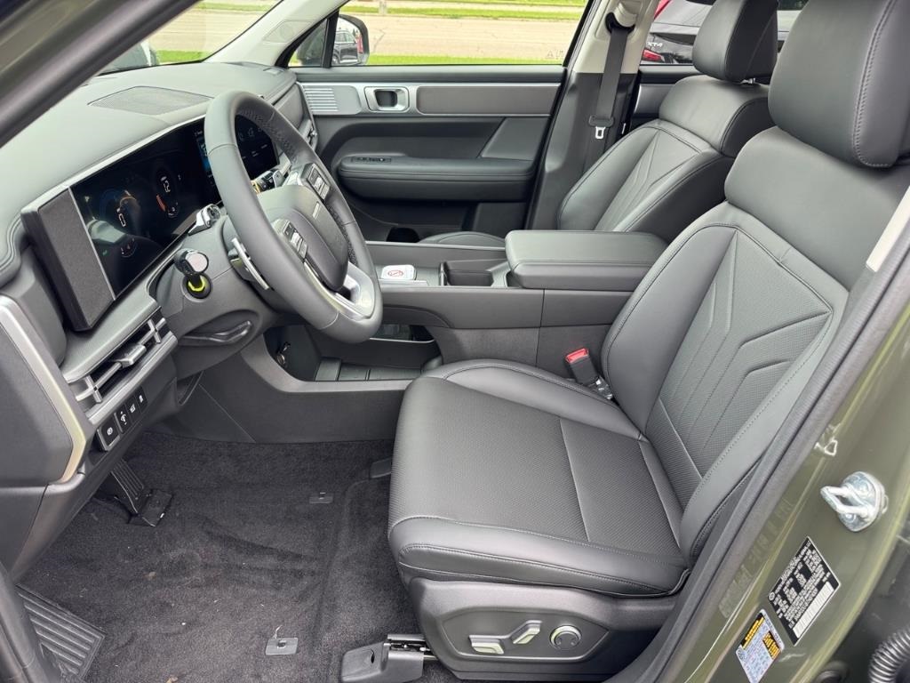 2026 Hyundai Santa Fe SEL photo 4