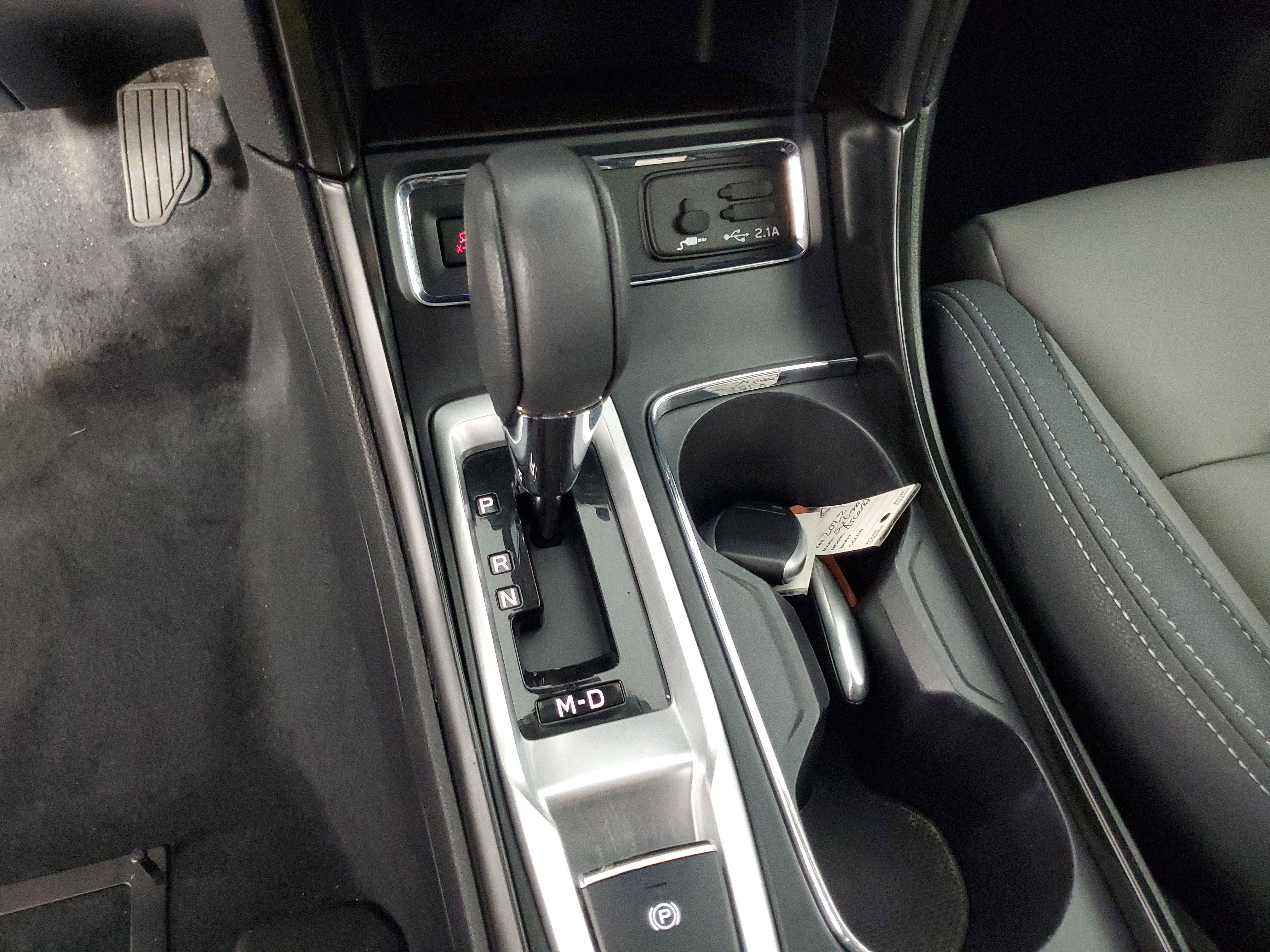 Used 2022 Crystal Black Silica Subaru Onyx Edition image 17