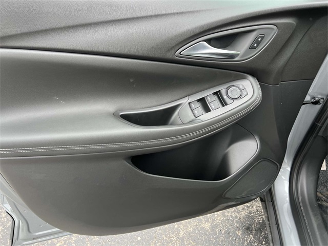 2025 Buick Encore GX Preferred photo 13