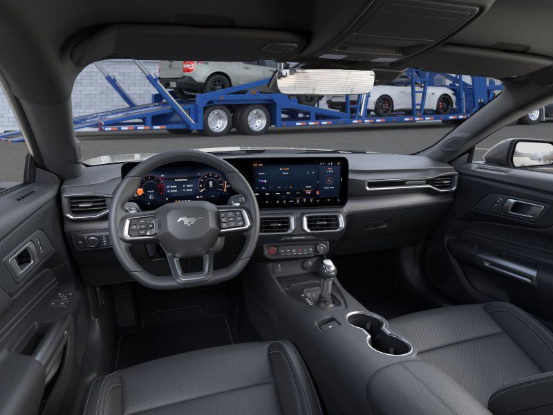 2025 Ford Mustang GT photo 5