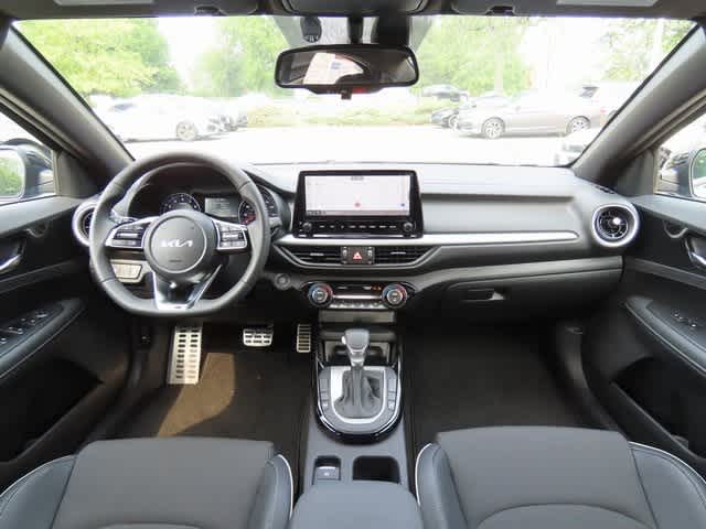 2024 Kia Forte GT-Line photo 17