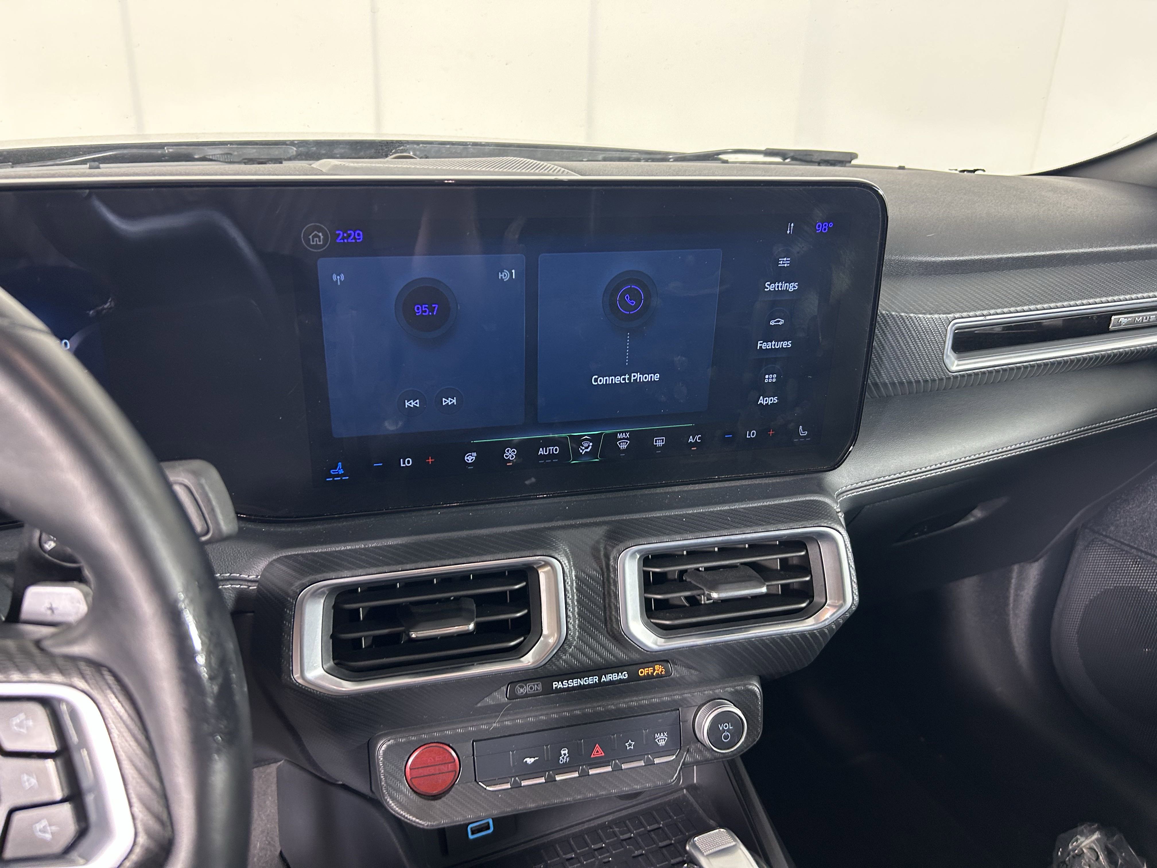 2024 Ford Mustang GT Premium photo 17