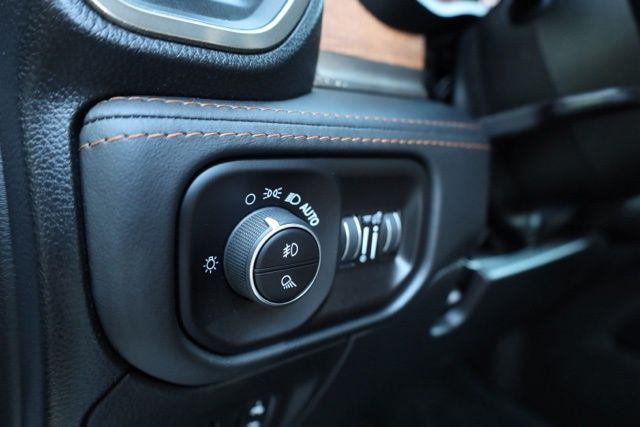 2022 Ram 1500 Laramie Longhorn photo 14