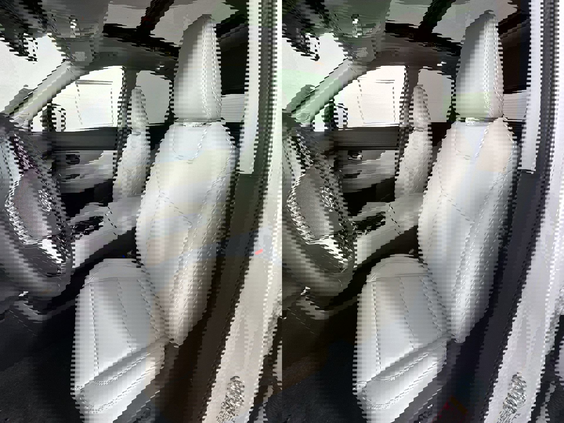 2025 Nissan Murano SL photo 10