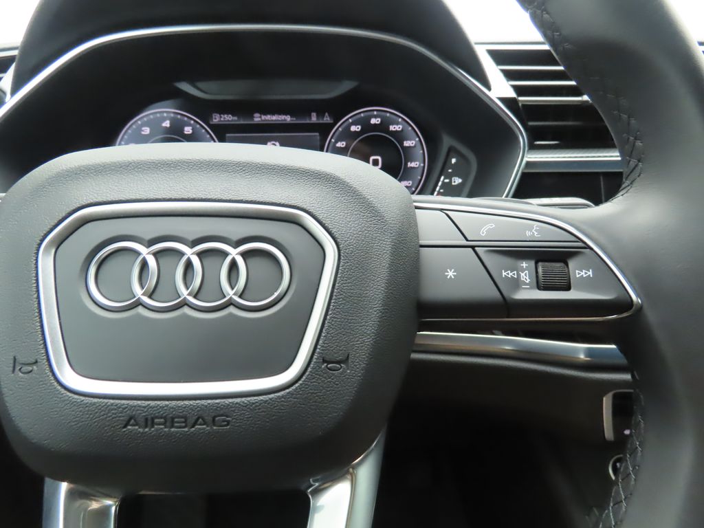 2024 Audi Q3 S line Premium Plus photo 12