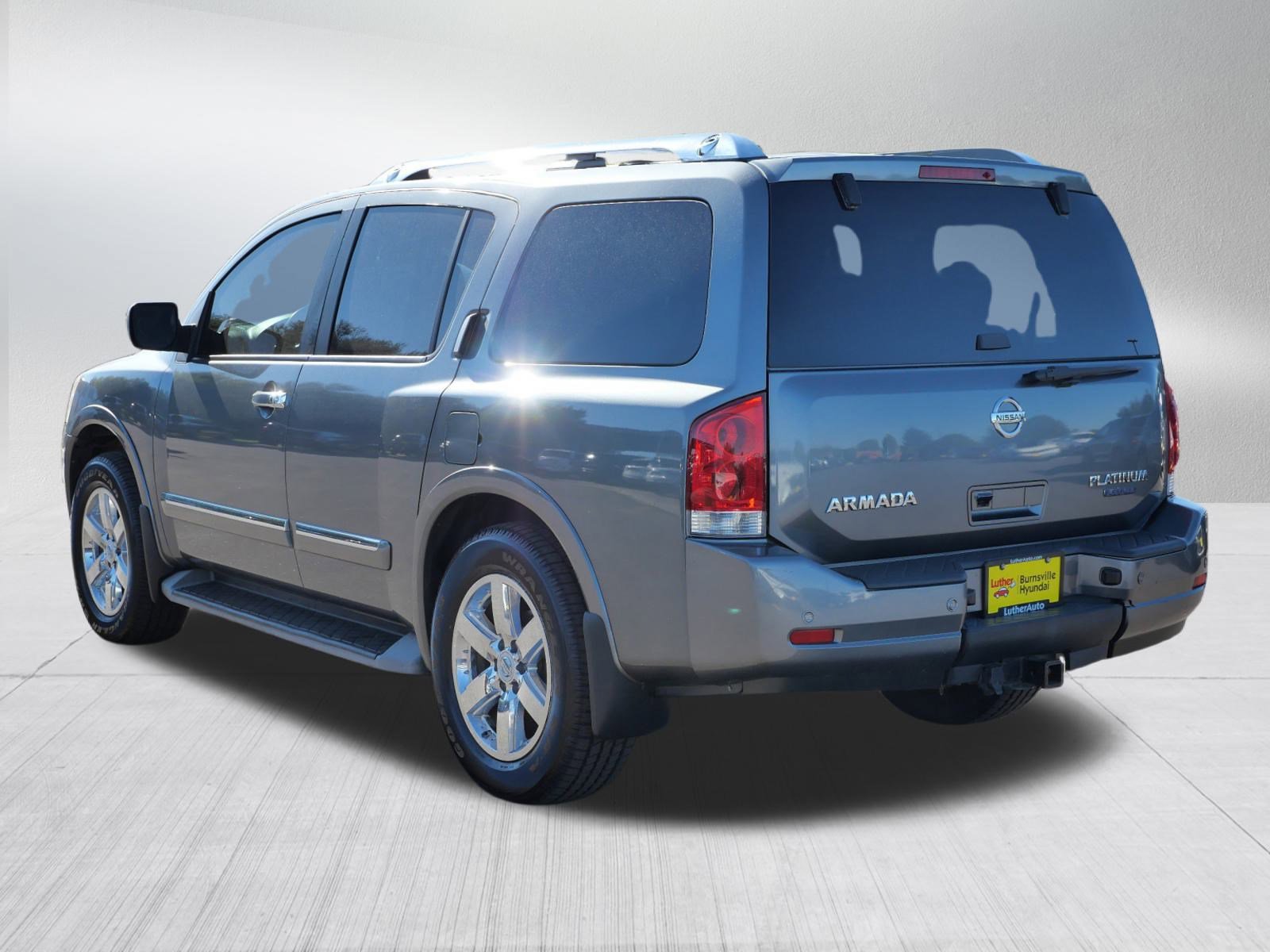 2014 Nissan Armada Platinum photo 3