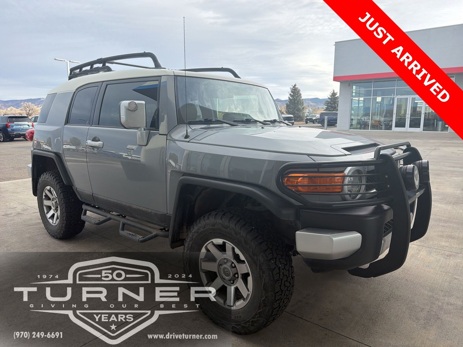 2014 Toyota FJ Cruiser Base
