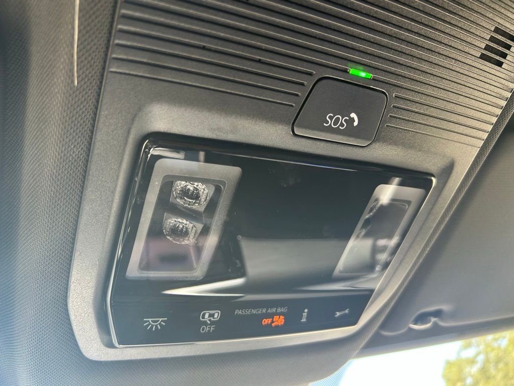 2026 Volkswagen Atlas Cross Sport SE Technology photo 54